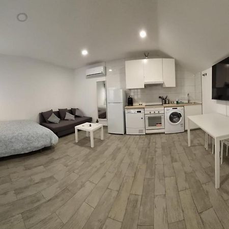 Apartamentos Torneo & Alameda Con Banera Jacuzzi Hidromasaje Siviglia Esterno foto