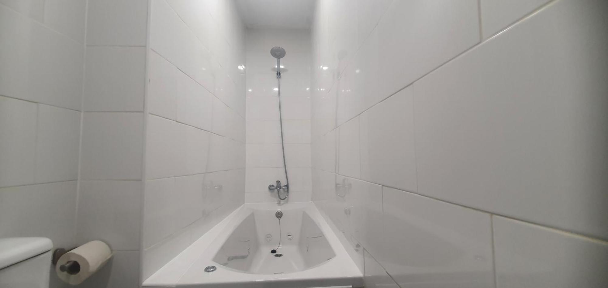 Apartamentos Torneo & Alameda Con Banera Jacuzzi Hidromasaje Siviglia Esterno foto