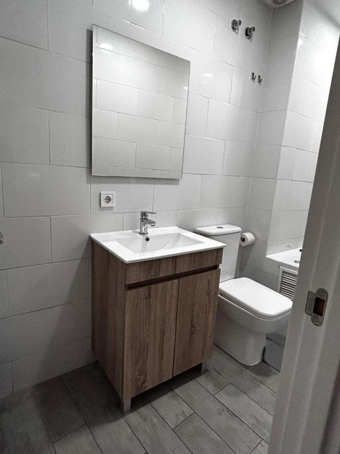 Apartamentos Torneo & Alameda Con Banera Jacuzzi Hidromasaje Siviglia Esterno foto